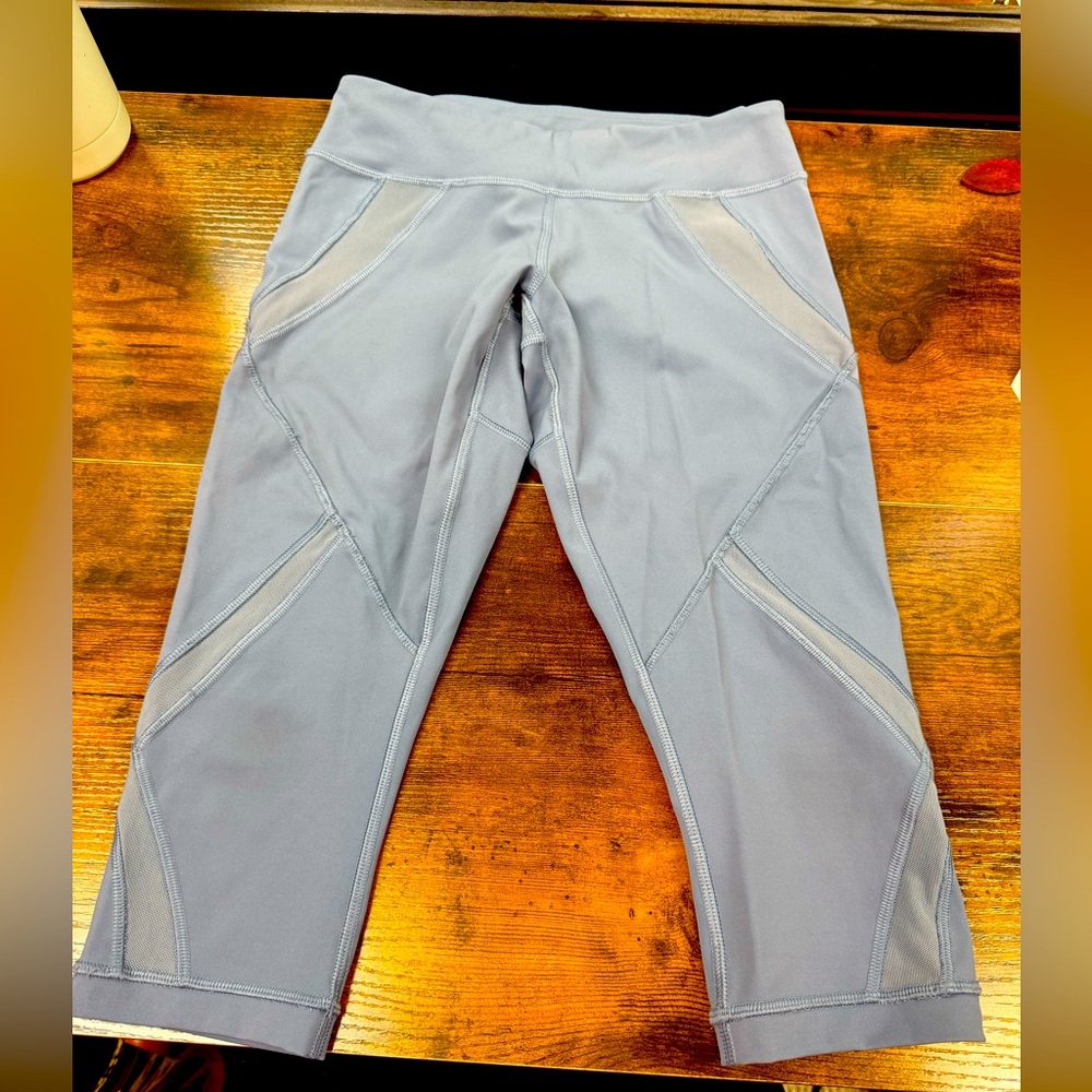 Lululemon Leggings mesh Detail